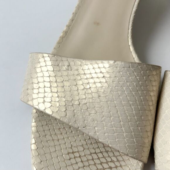 Reformation Christina Slide Sandal in Almond Snake Emboss Size 7 - Picture 4 of 8